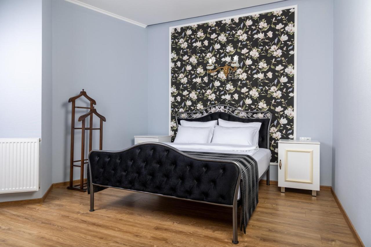 Rose Hotel Vake Τυφλίδα Εξωτερικό φωτογραφία